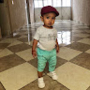 Meet your Posher, Emmanuel